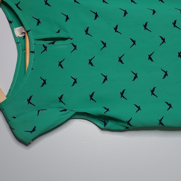 New Tower Top Size XS/ S - Picture 3 of 10